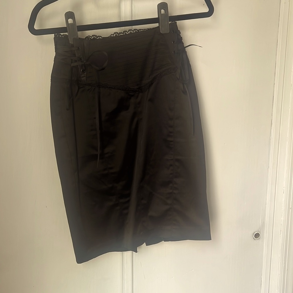 Lipsy black pencil skirt